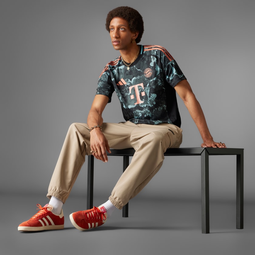Camisa Bayern de Munique II 24/25 - Torcedor Adidas