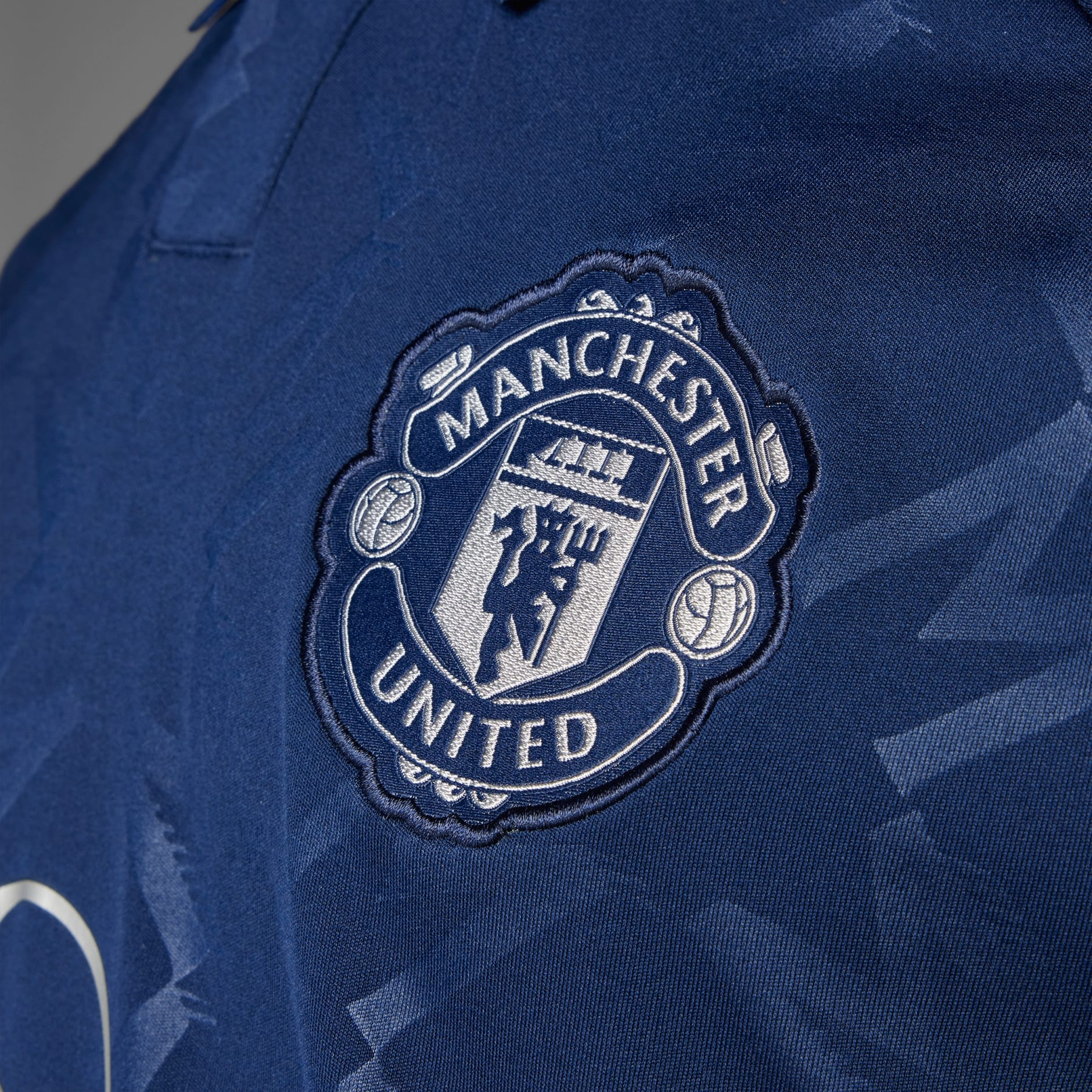 Camisa Manchester United II 24/25 - Torcedor Adidas