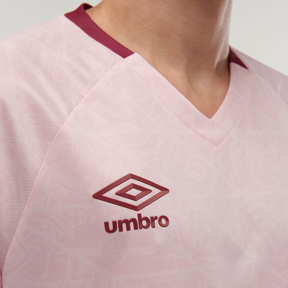 Camisa Fluminense Outubro Rosa 2025 - Torcedor Umbro