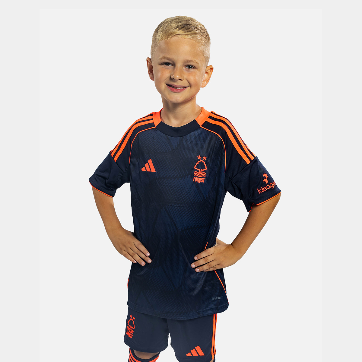 Kit Infantil Nottingham Forest III 25/26 - Torcedor Adidas